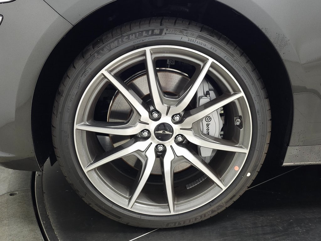 2026 Genesis G70 2.5T Prestige AWD photo 3