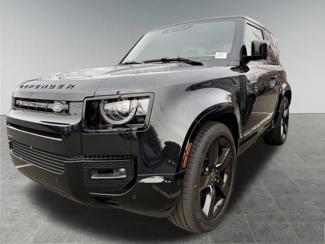 2025 Land Rover Defender X-Dynamic SE's photo