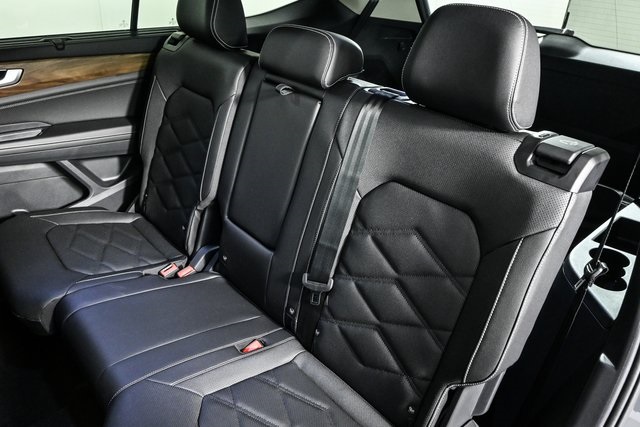 2026 Volkswagen Atlas SE Technology photo 17