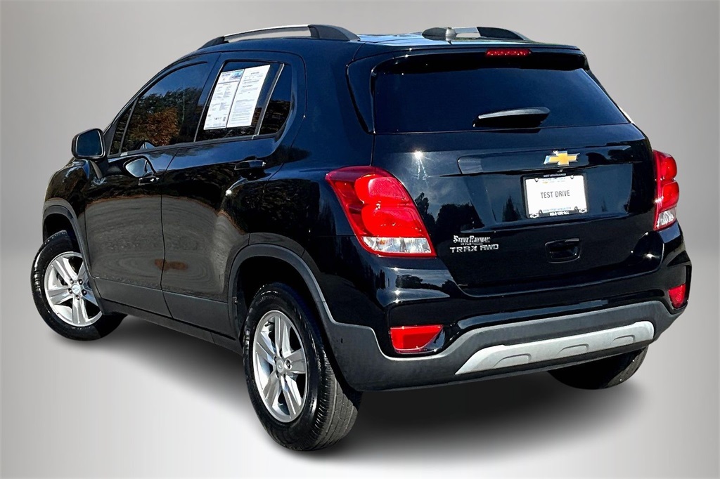 2021 Chevrolet Trax LT photo 4