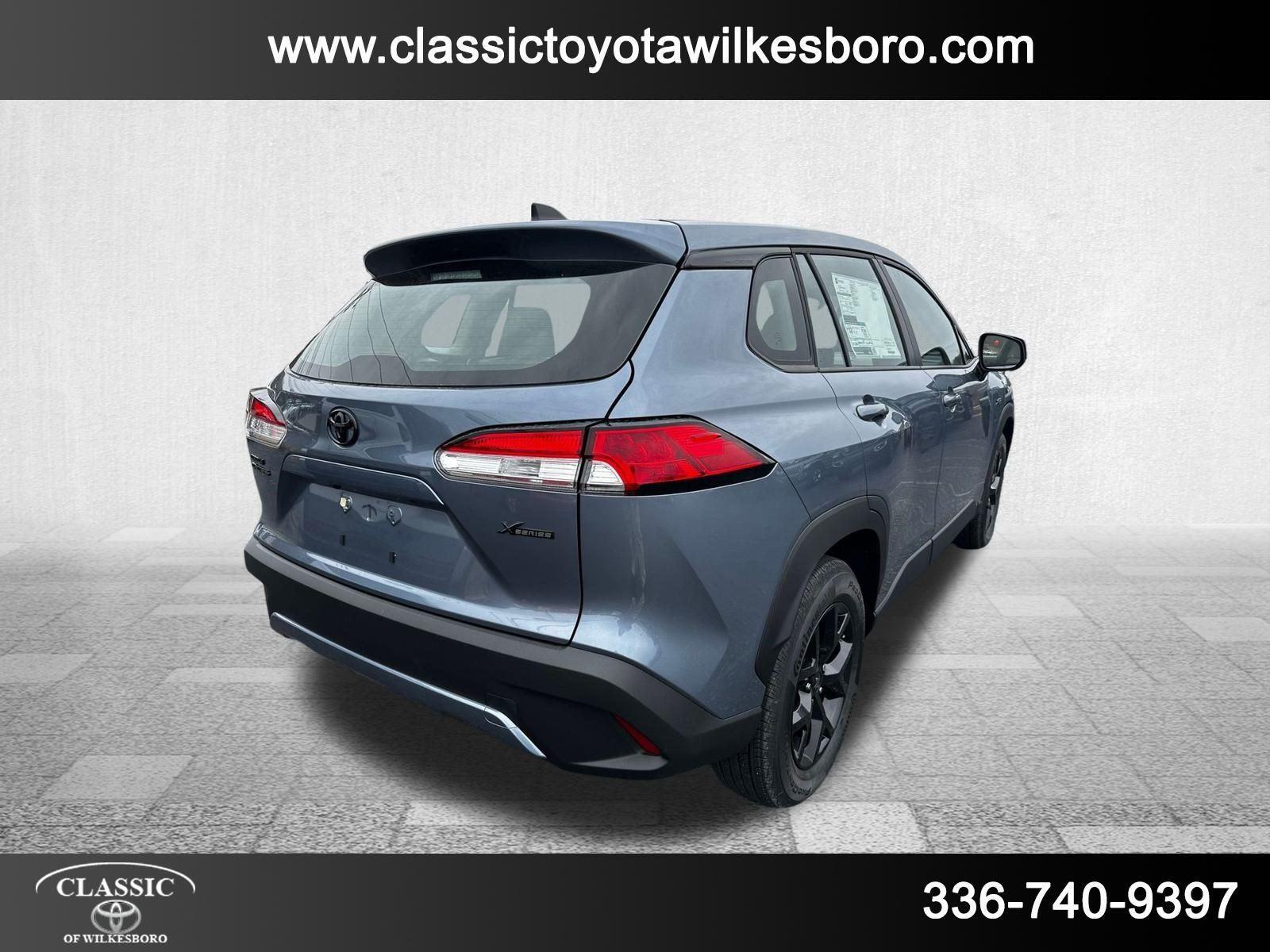 2025 Toyota Corolla Cross L photo 5