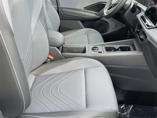 2025 Volkswagen Tiguan SE photo 15