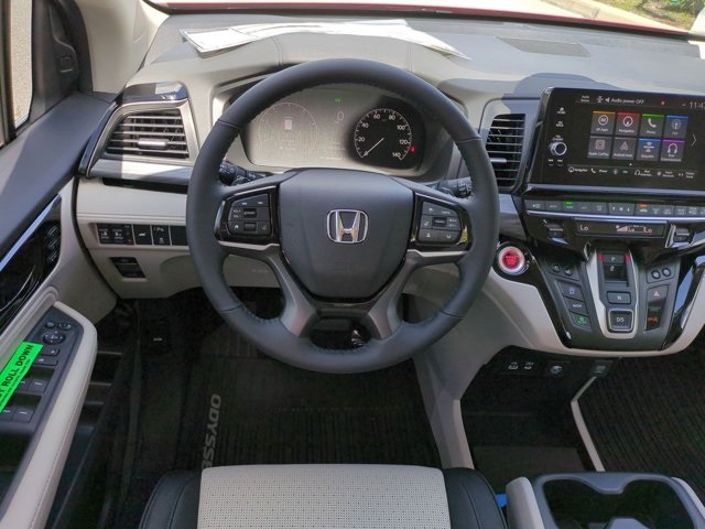 2026 Honda Odyssey Elite photo 14