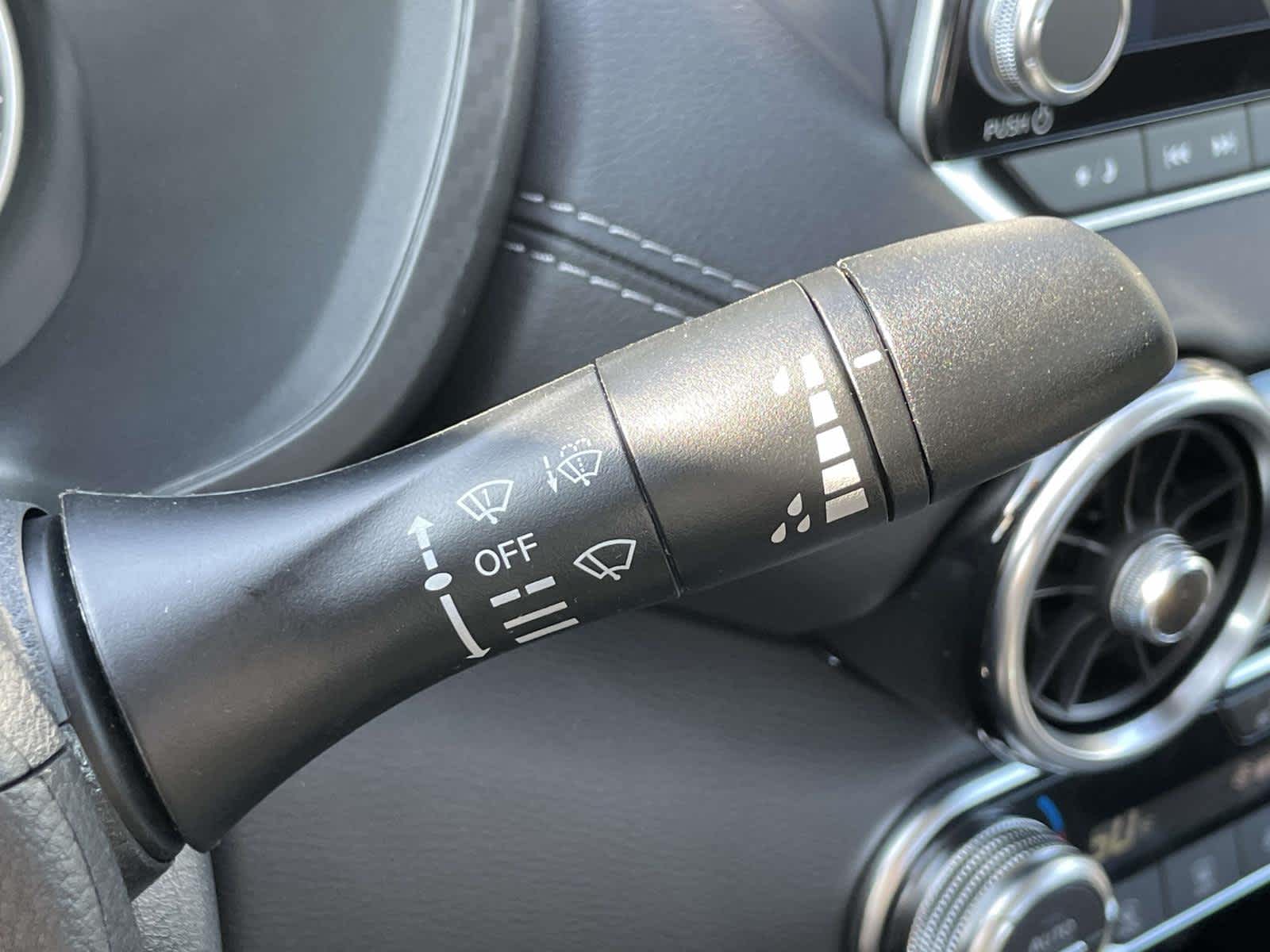 2025 Nissan Sentra SV photo 25