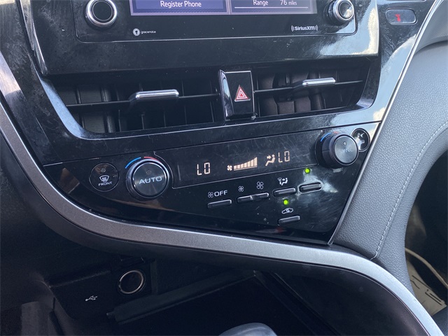 2023 Toyota Camry SE photo 28