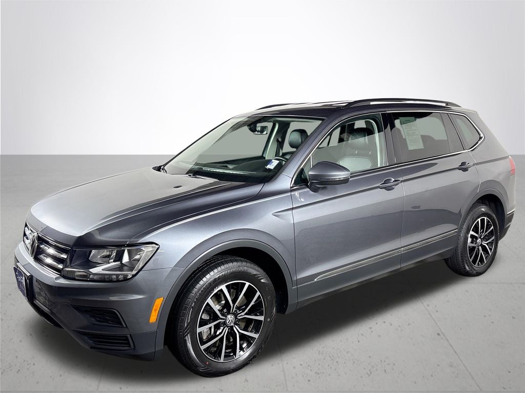 2021 Volkswagen Tiguan SE photo 2