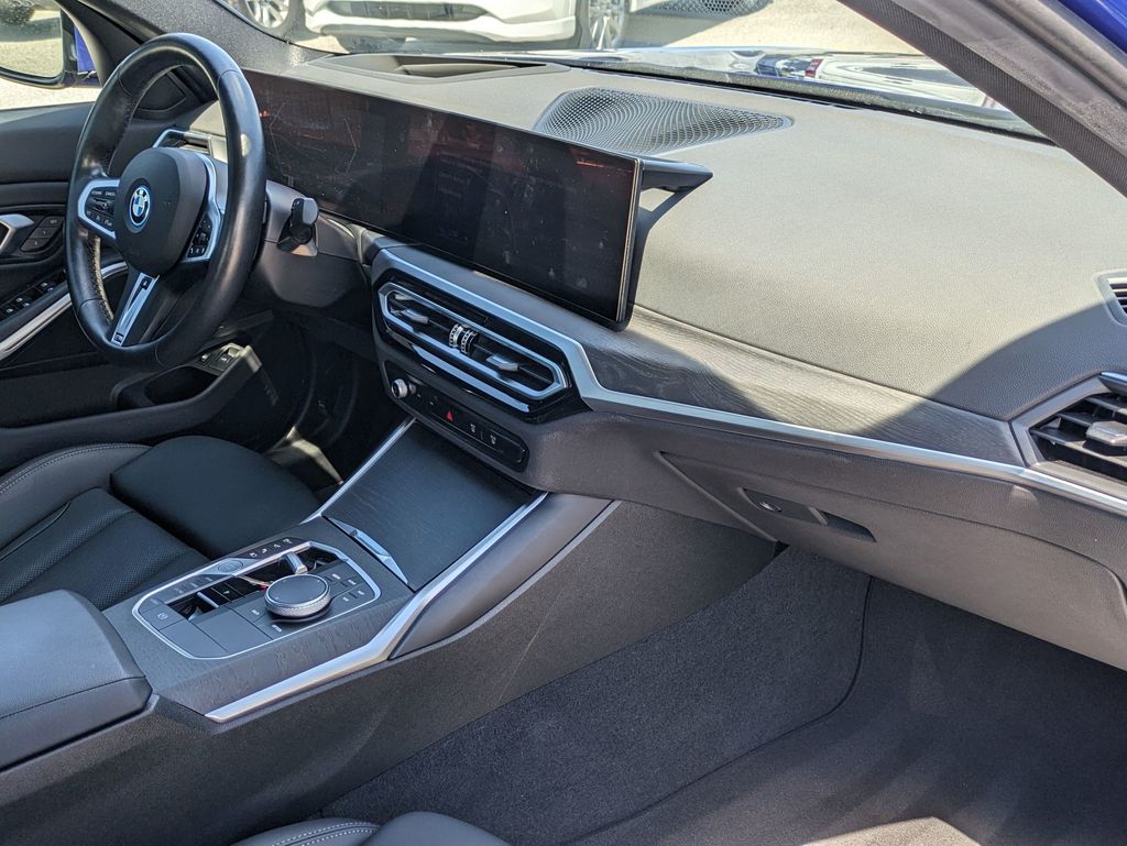 2024 Bmw 330e photo 24
