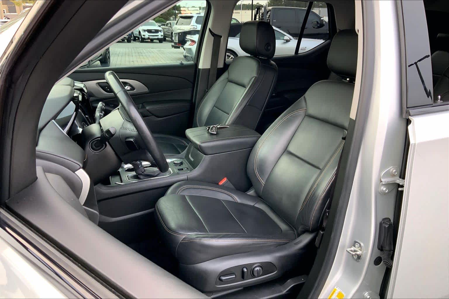 2021 Chevrolet Traverse RS photo 4