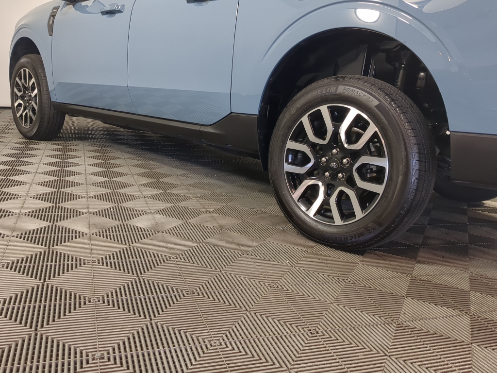2023 Ford Maverick XLT Lariat photo 5