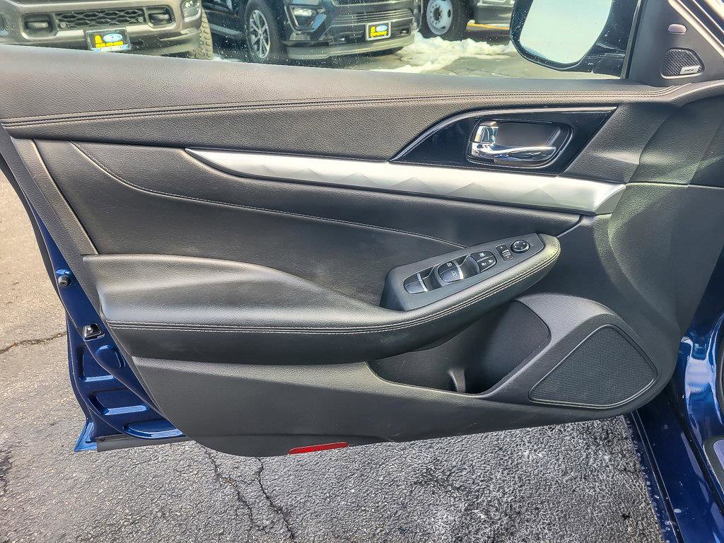 2023 NISSAN MAXIMA - Image 22