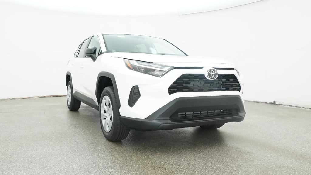 2025 Toyota RAV4 LE photo 32