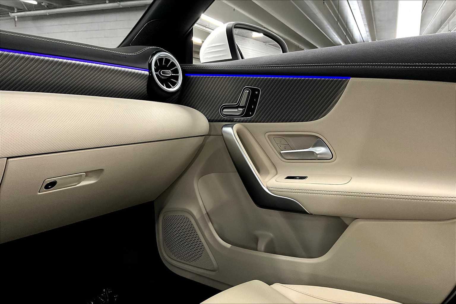2025 Mercedes Benz CLA 250 photo 26