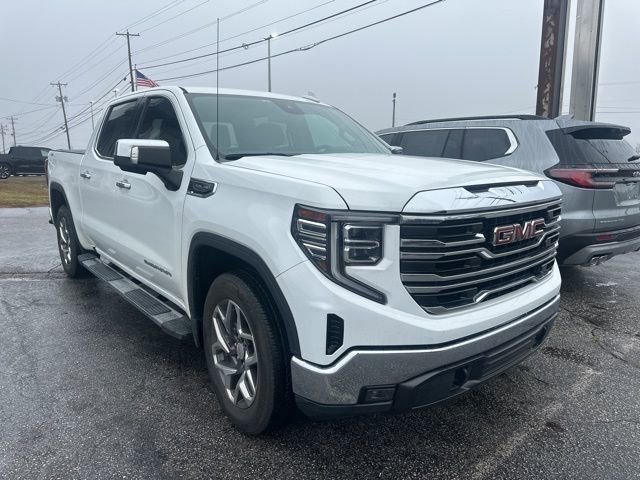 2023 GMC Sierra 1500 SLT's photo