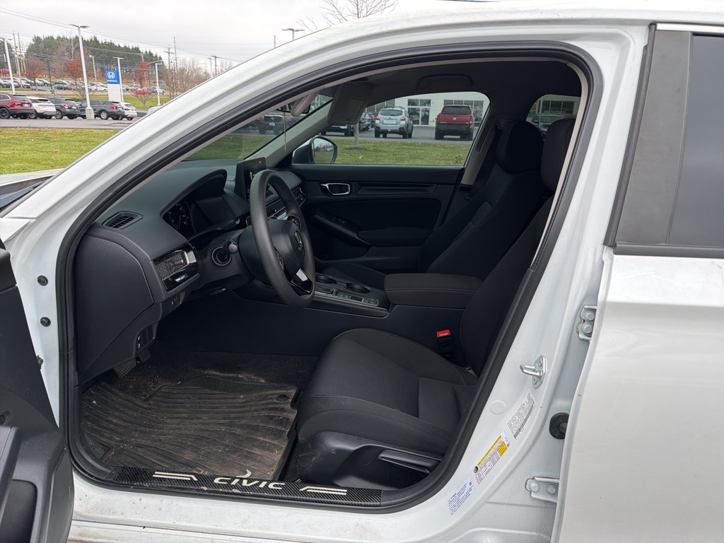 2022 Honda Civic LX photo 2