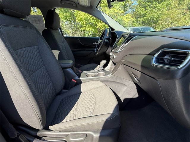 2020 Chevrolet Equinox LT photo 20
