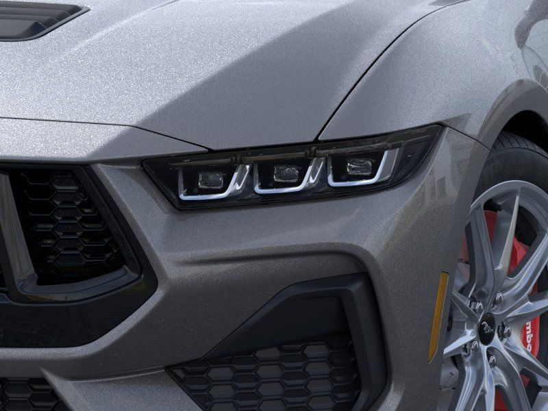 2025 Ford Mustang GT photo 17