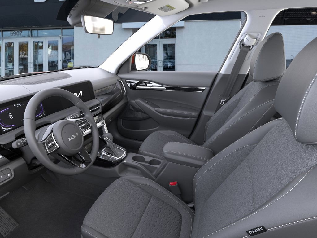 2026 Kia Seltos S photo 8