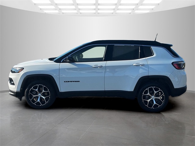 2024 Jeep Compass Limited photo 4