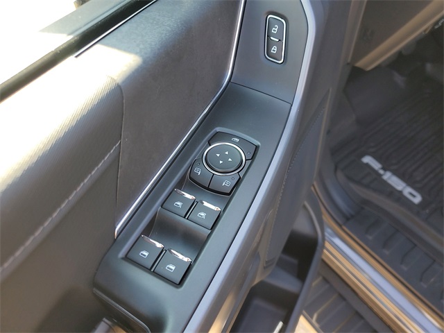 2025 Ford F-150 XLT photo 20