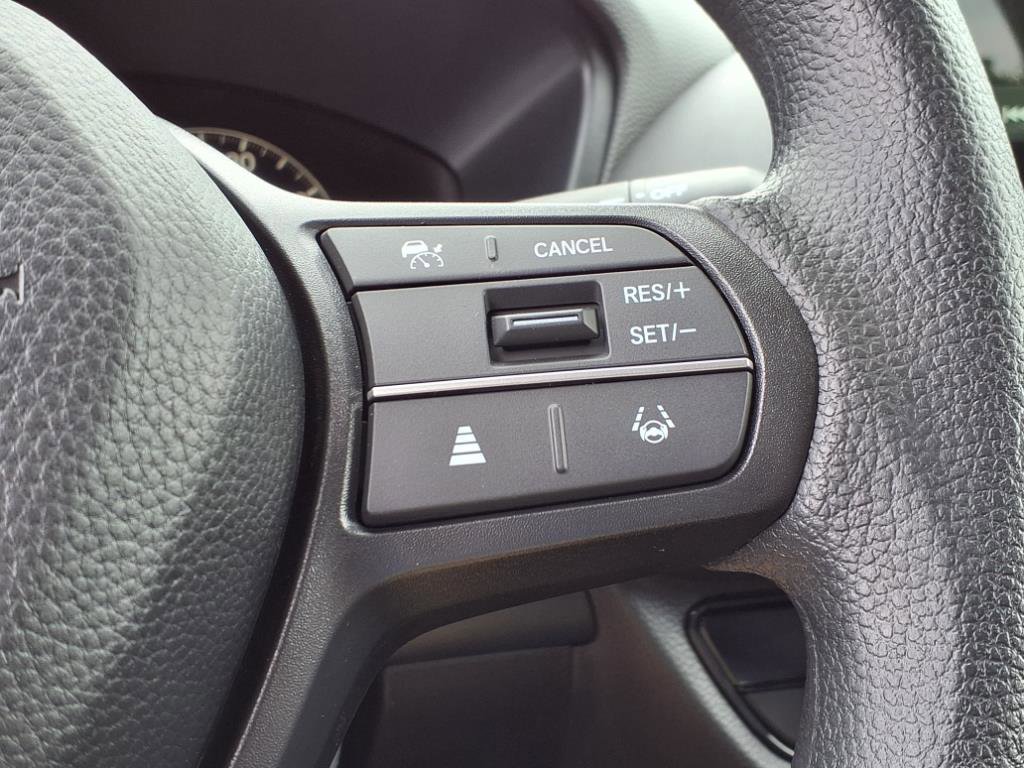 2026 Honda HR-V LX photo 11