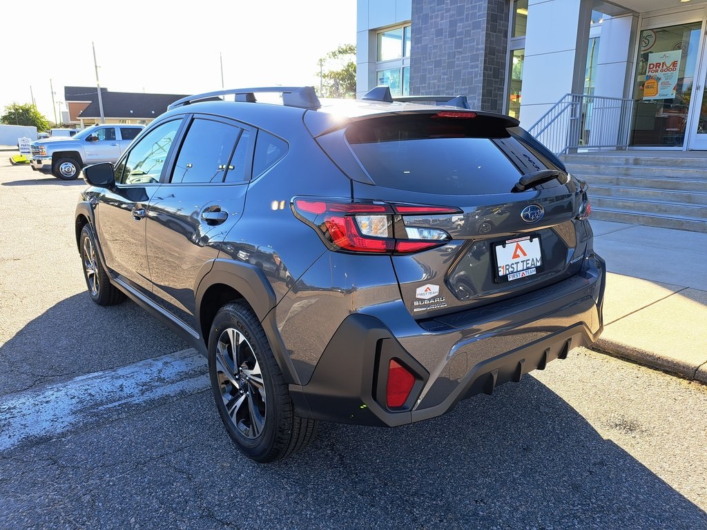 2025 Subaru Crosstrek Premium photo 3