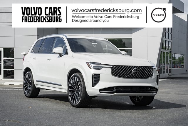 2026 Volvo XC90 Plus's photo
