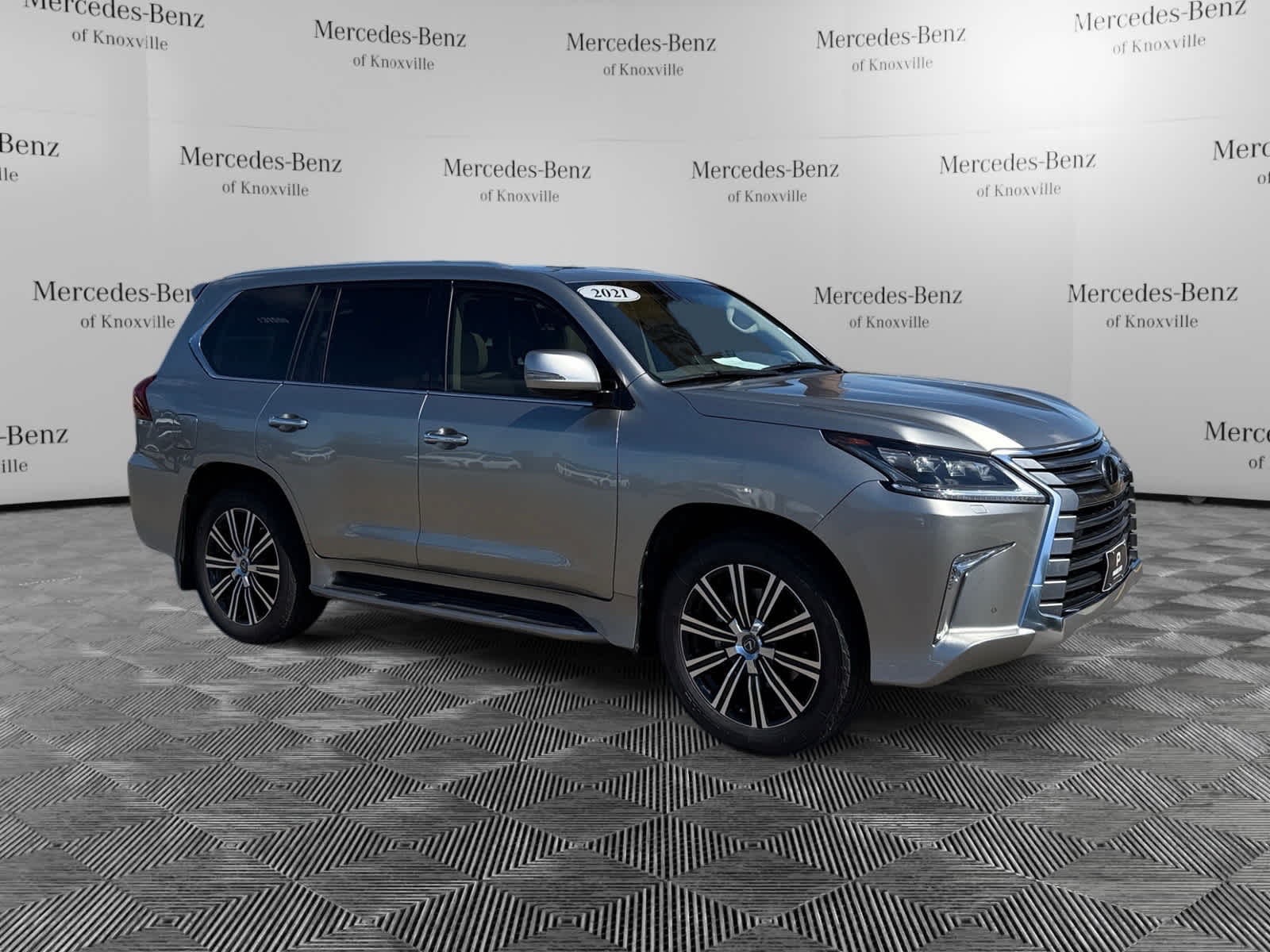 2021 Lexus LX 570 photo 7