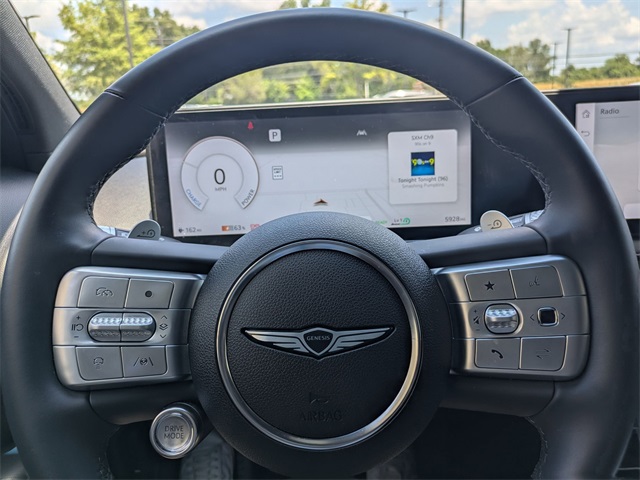 2024 Genesis GV60 RWD photo 12