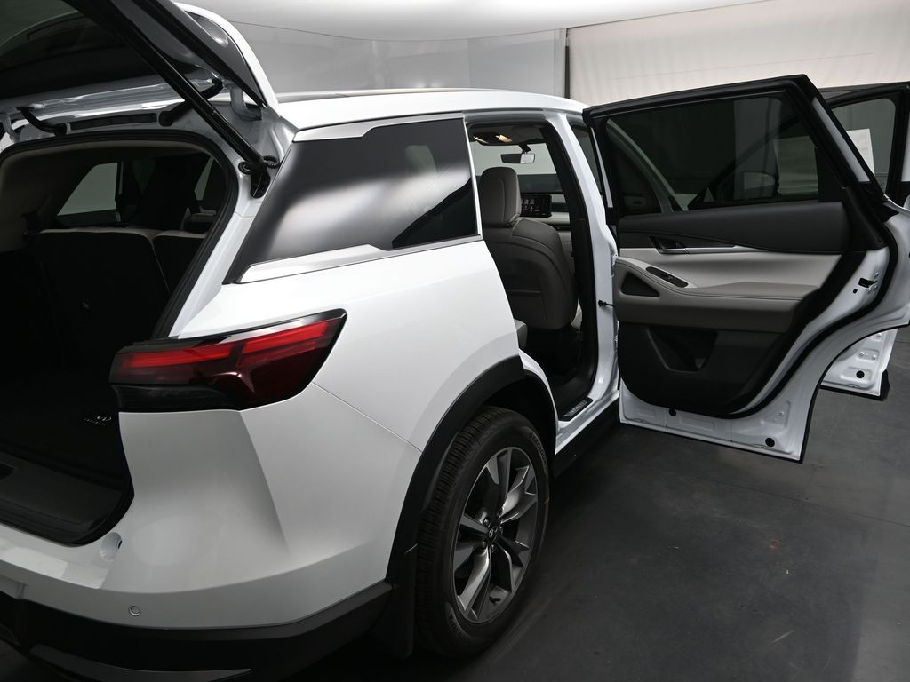 2026 Infiniti QX60 Pure photo 13