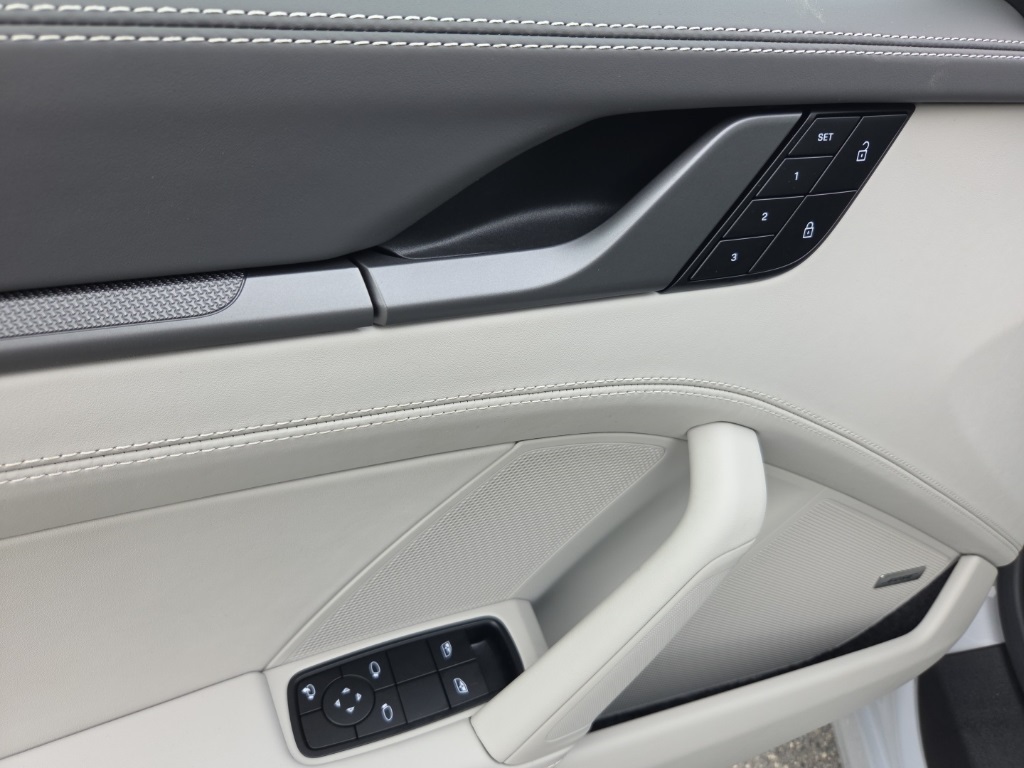 2024 Porsche 911 S photo 25