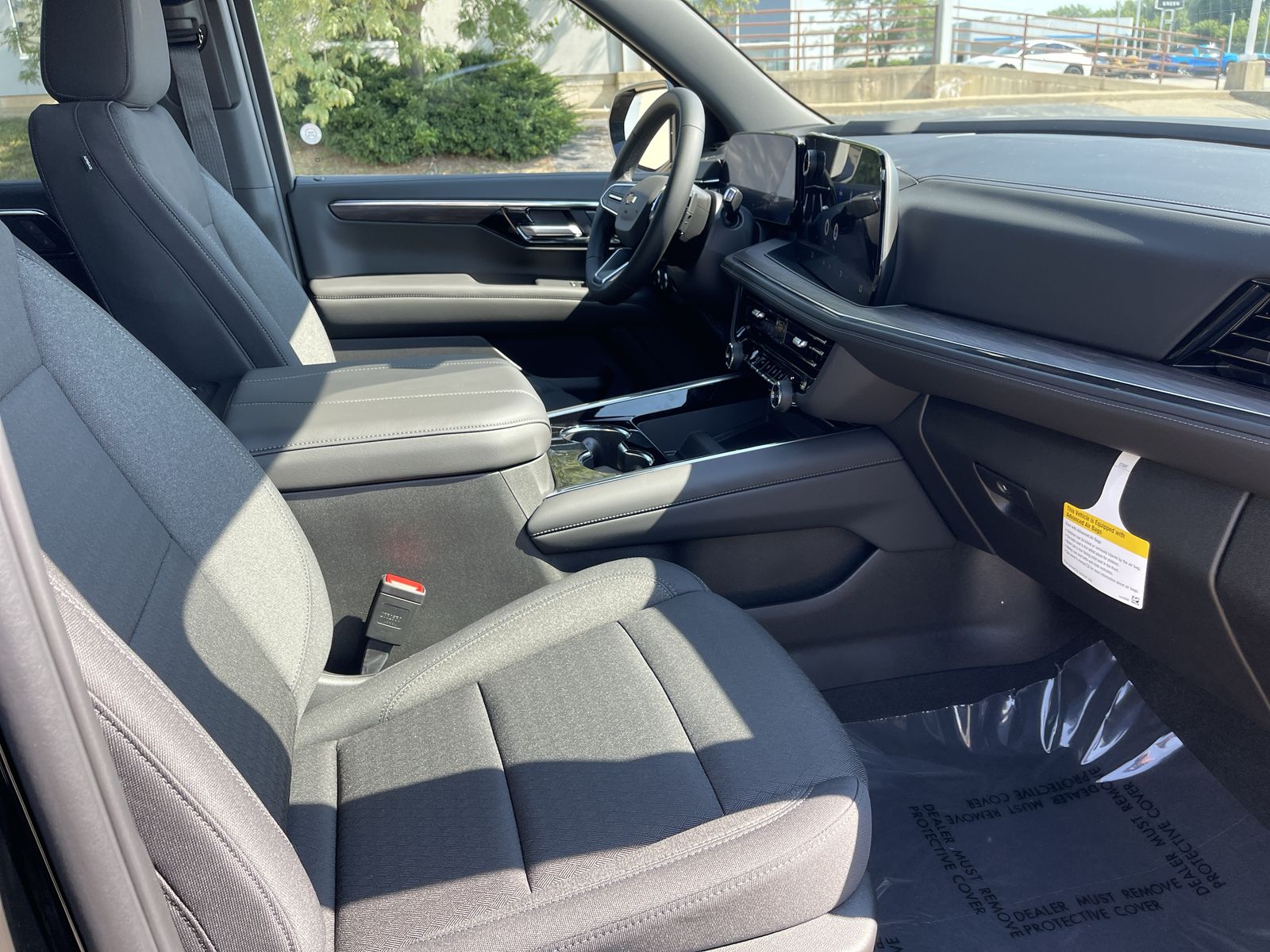 2025 Chevrolet Tahoe LS photo 8