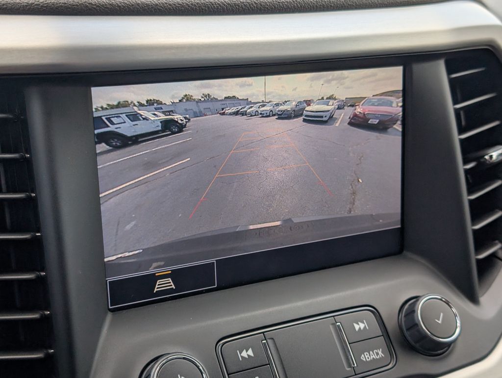 2023 Gmc Acadia SLT photo 17