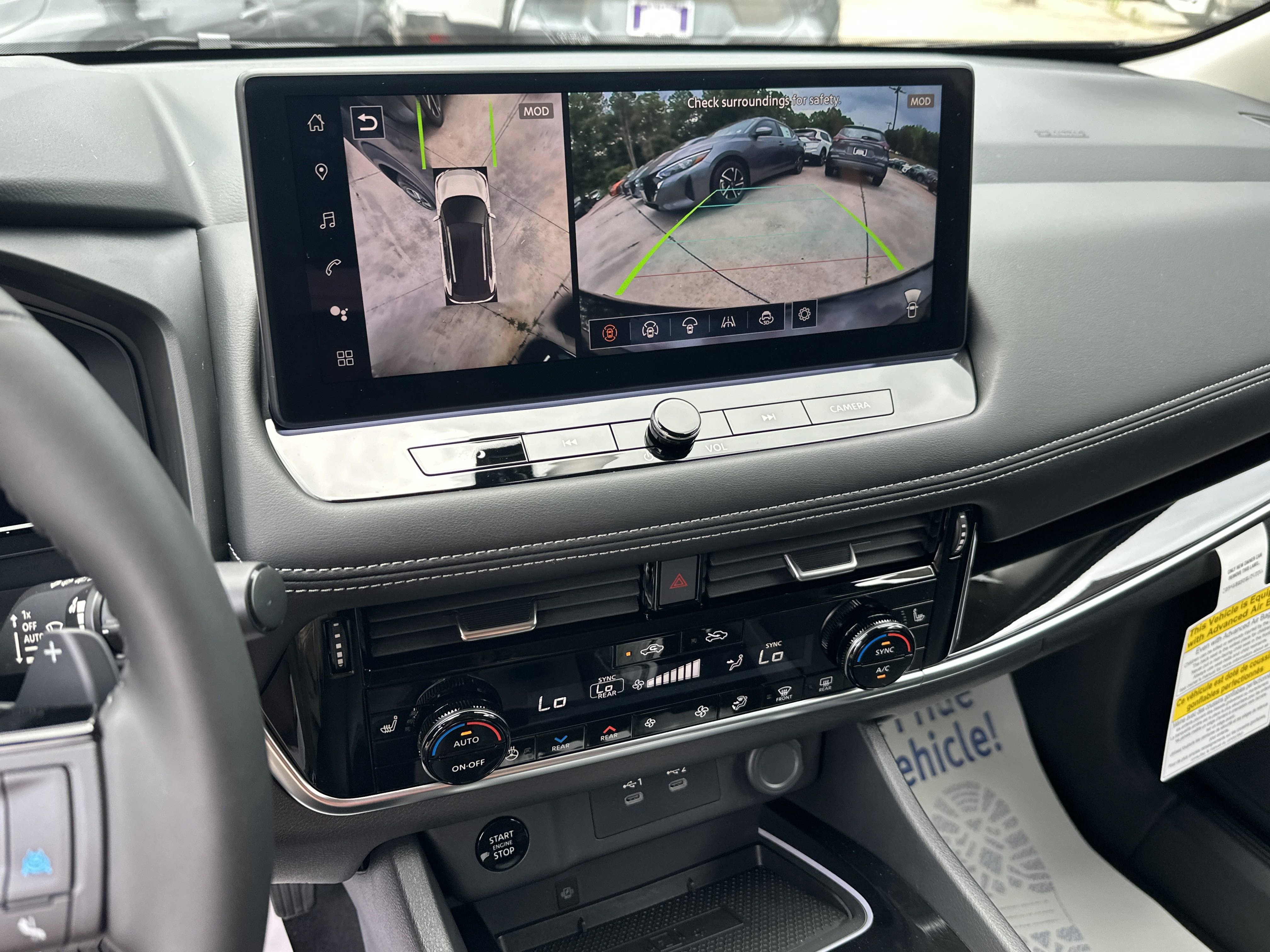 2025 Nissan Rogue SL photo 16