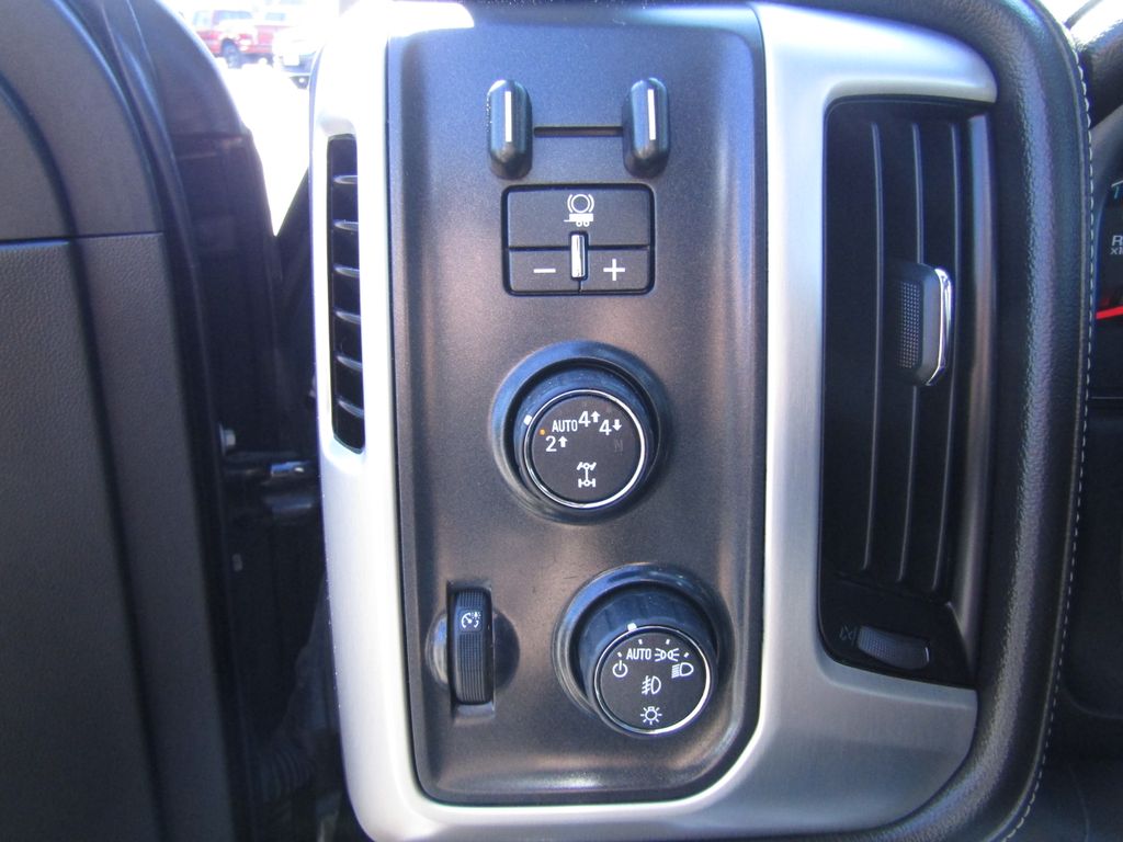 2017 Gmc Sierra 1500 SLT photo 17
