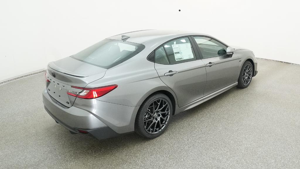 2025 Toyota Camry SE photo 22
