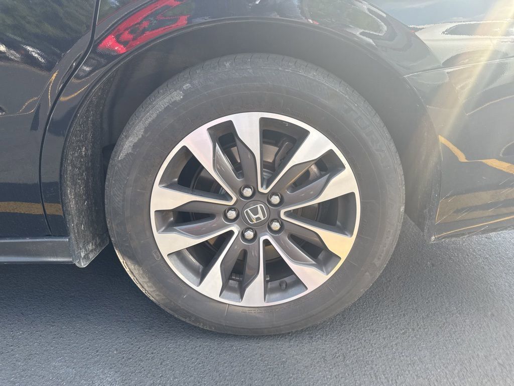 2024 Honda Odyssey EX-L photo 5