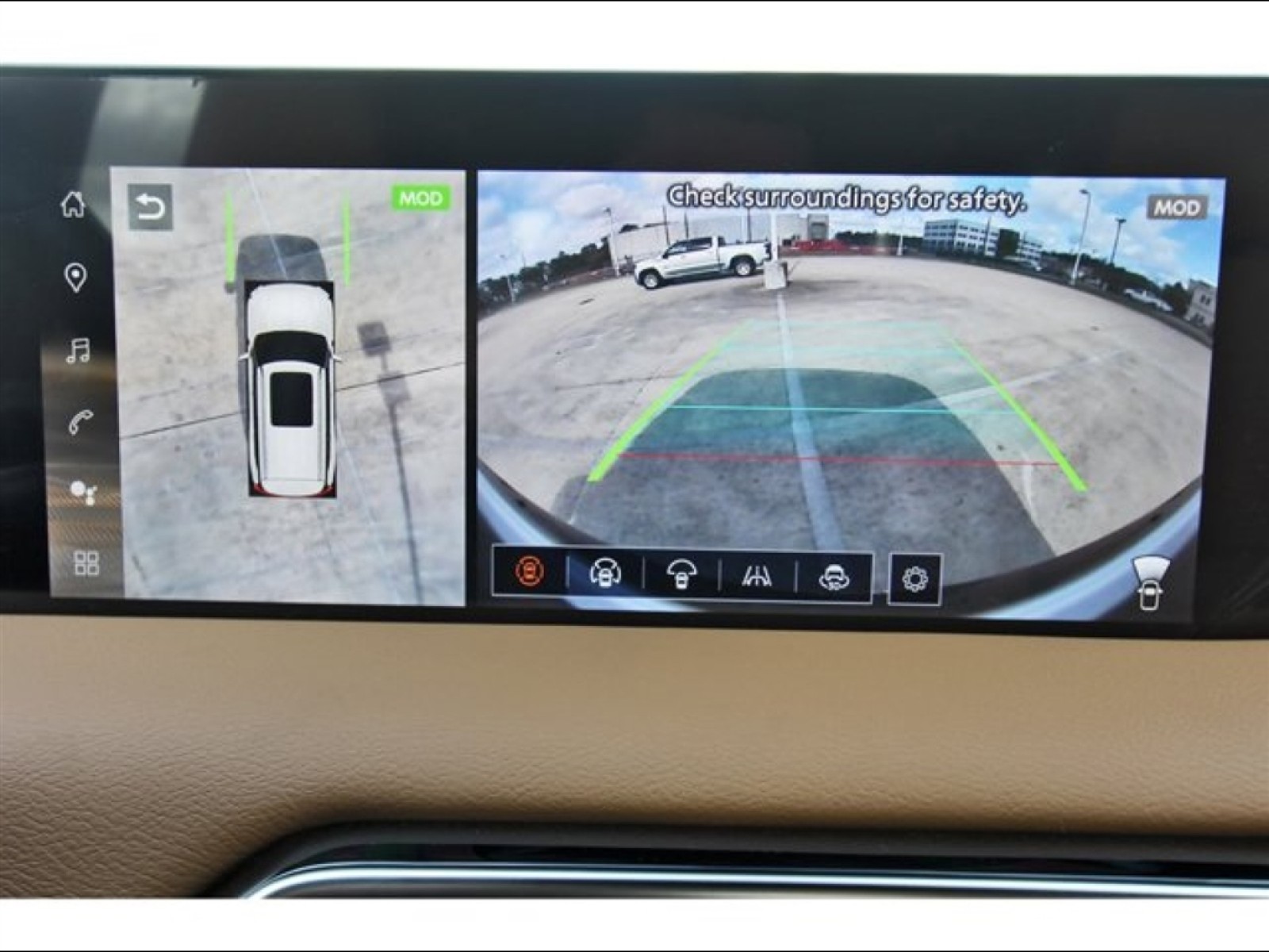 2025 Nissan Armada SL Black at Robbins Nissan