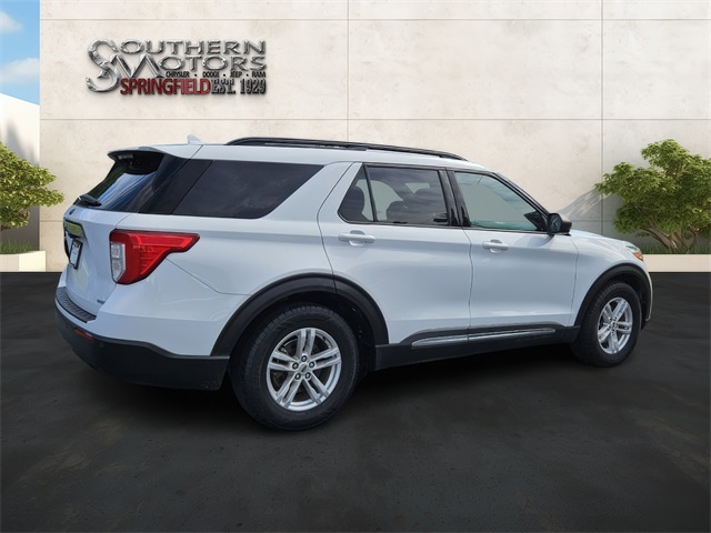 2020 Ford Explorer XLT photo 5