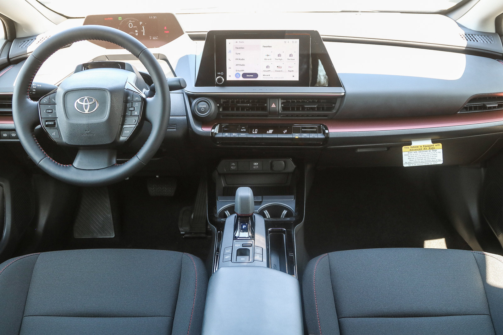 2026 Toyota Prius Plug-in Hybrid SE photo 12
