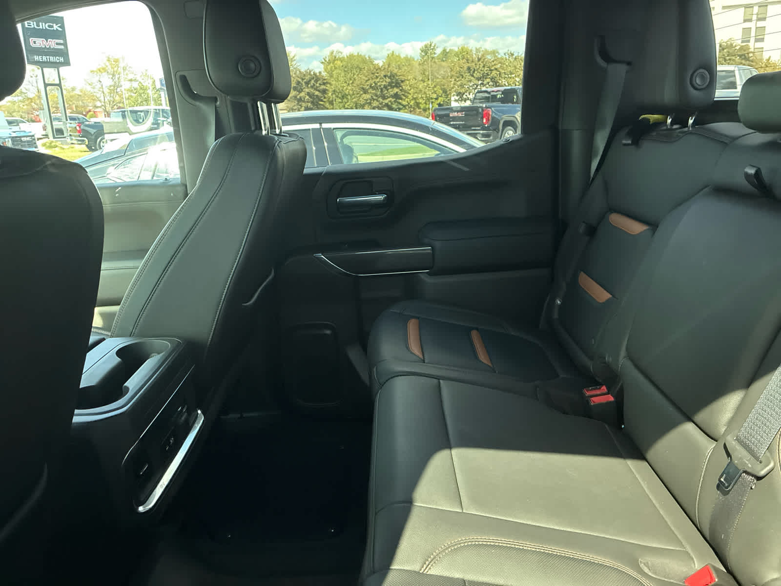 2022 Gmc Sierra 1500 Limited AT4 photo 8