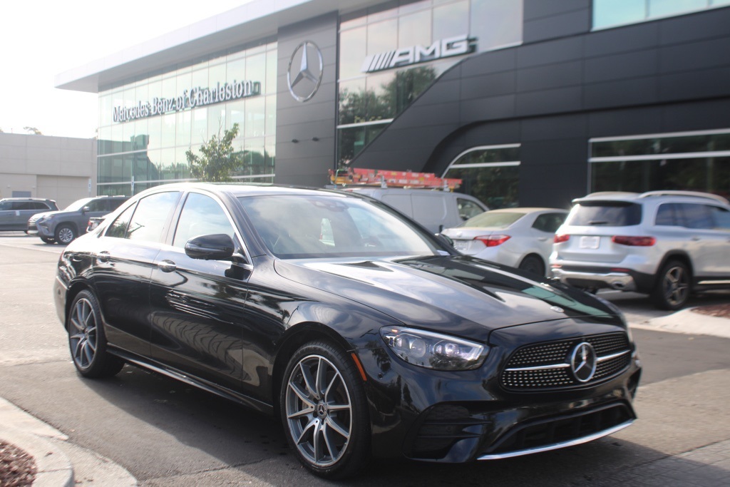 2021 Mercedes Benz E 350 Sedan photo 3
