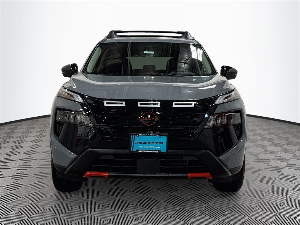 2026 Nissan Rogue SV photo 2