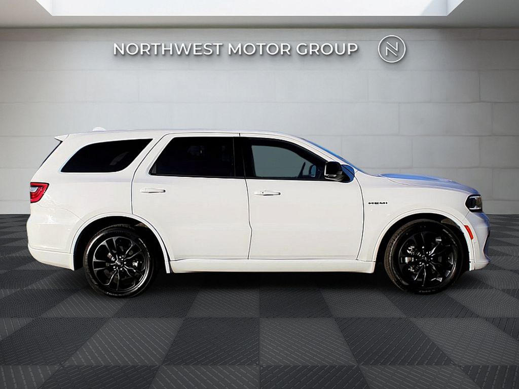 2022 Dodge Durango R/T photo 3