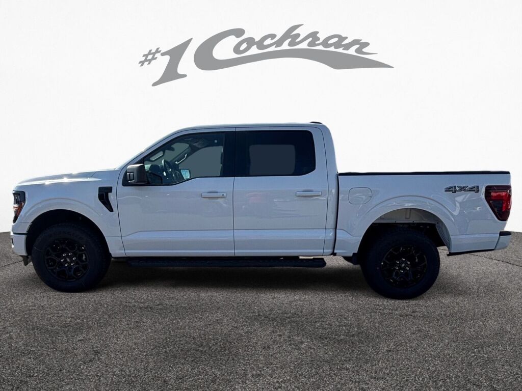 2025 Ford F-150 XLT photo 4