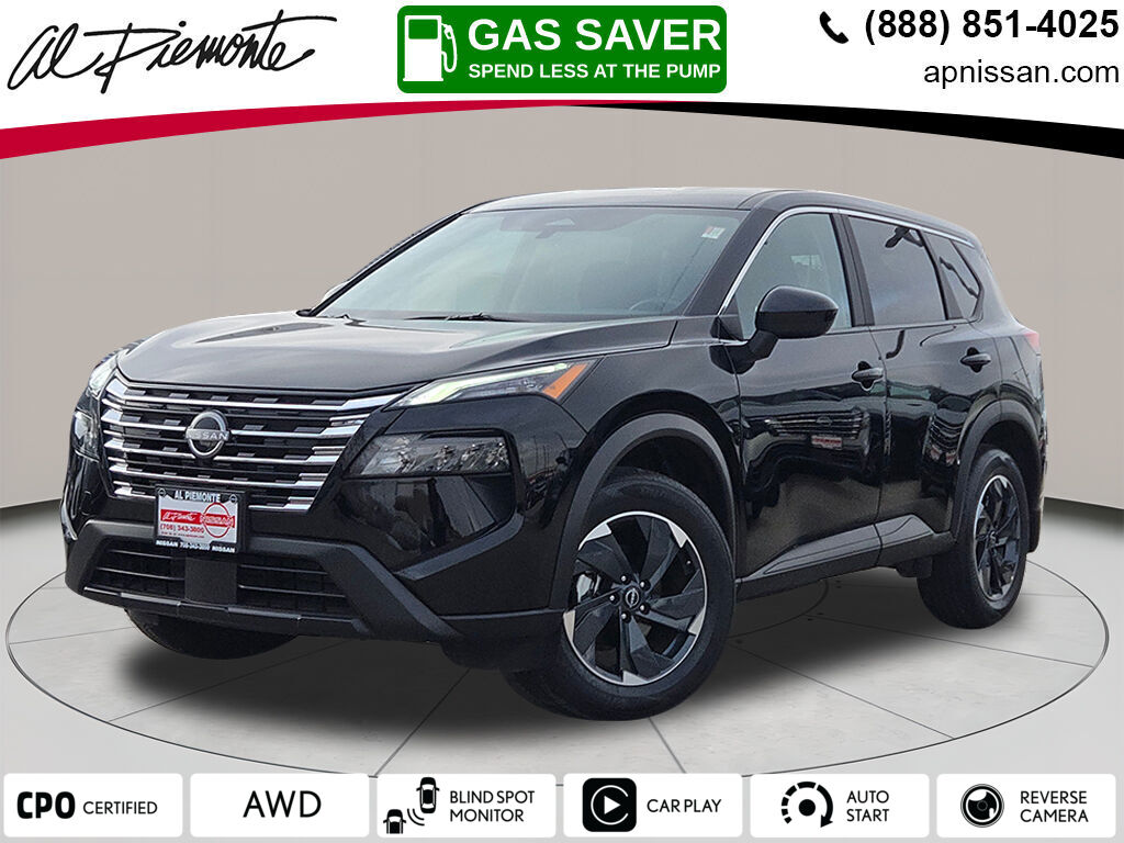 2025 Nissan Rogue SV's photo