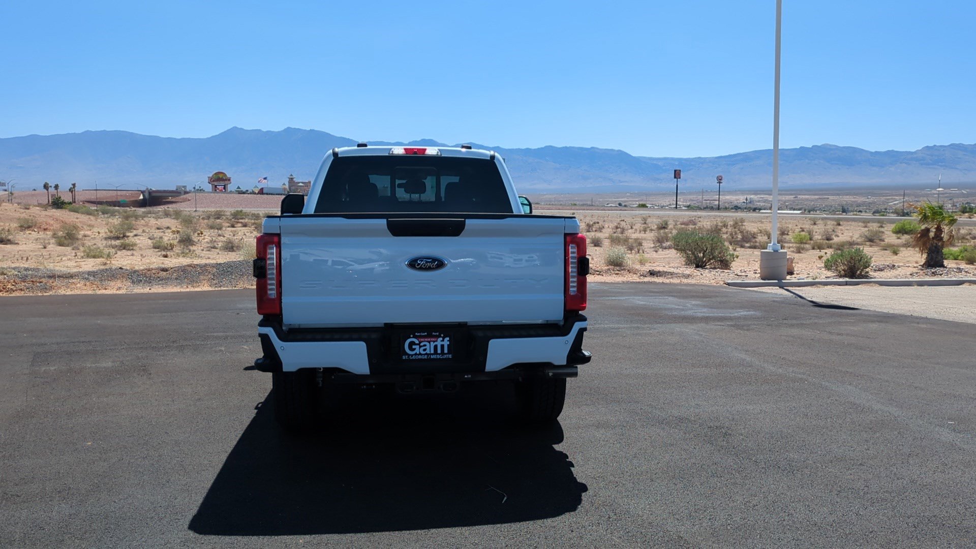 2025 Ford F-350 XL photo 4