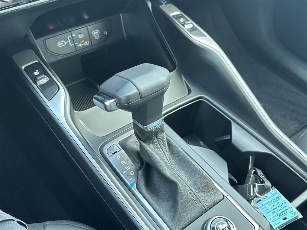 2025 Kia Sorento S photo 24