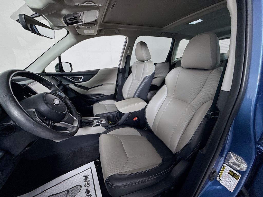 2021 Subaru Forester Limited photo 2