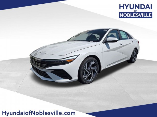 2025 Hyundai Elantra Limited's photo