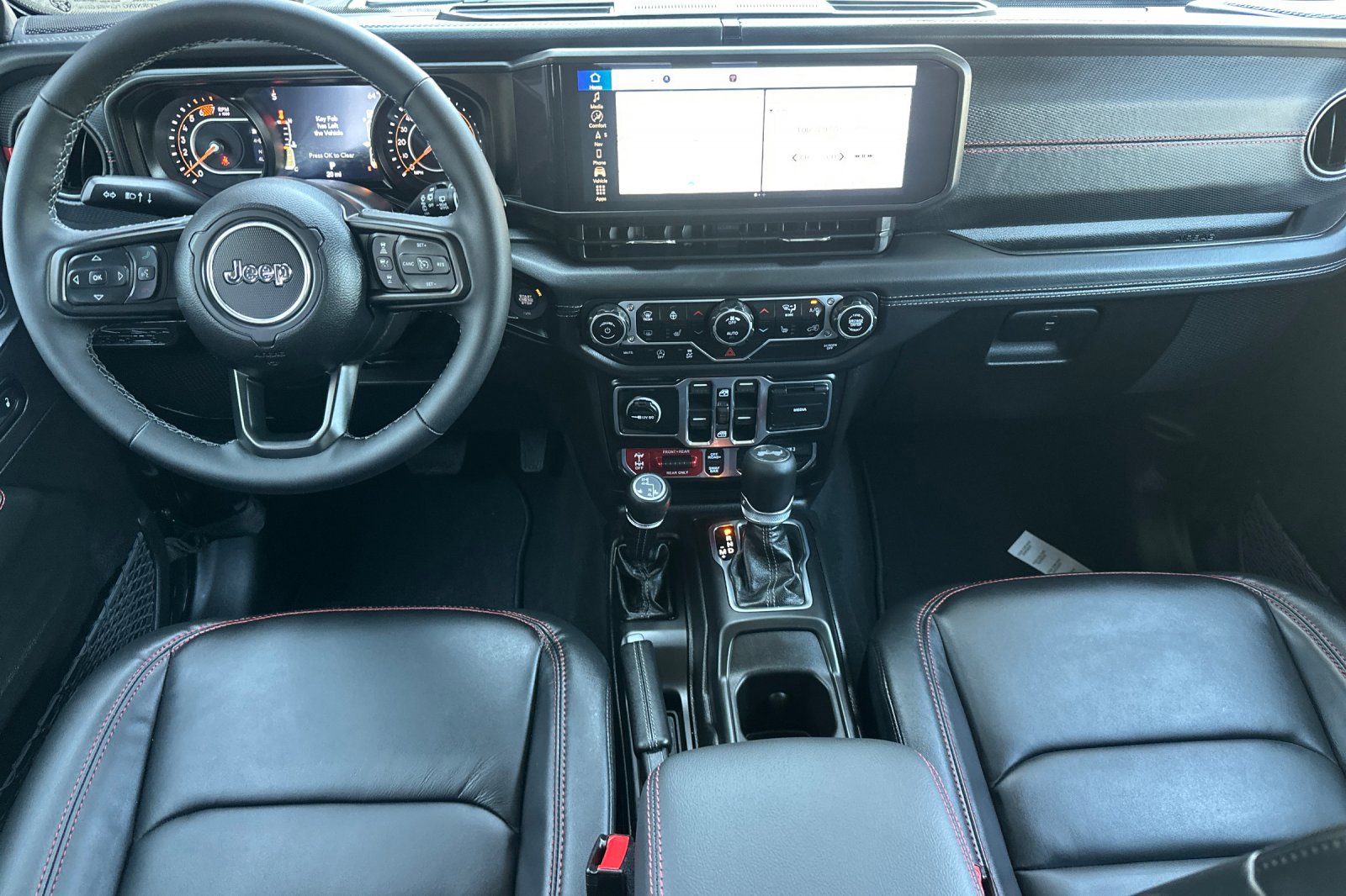2025 Jeep Wrangler Rubicon photo 13